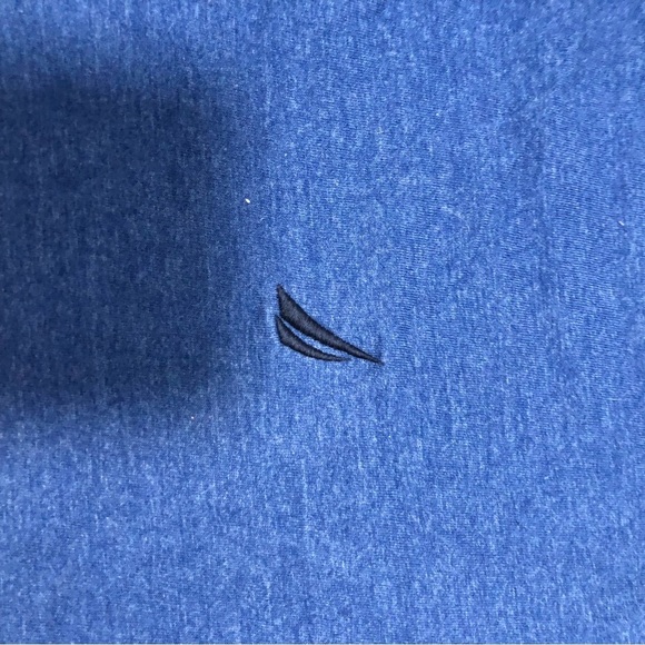 Nautica Men's T-Shirt - Blue Heather - Size L - Picture 2 of 3